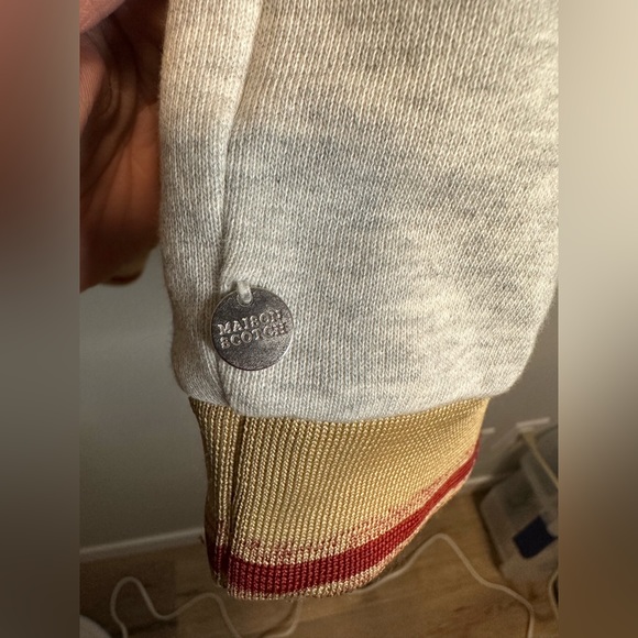 SCOTCH AND SODA SWEATER - Picture 5 of 9